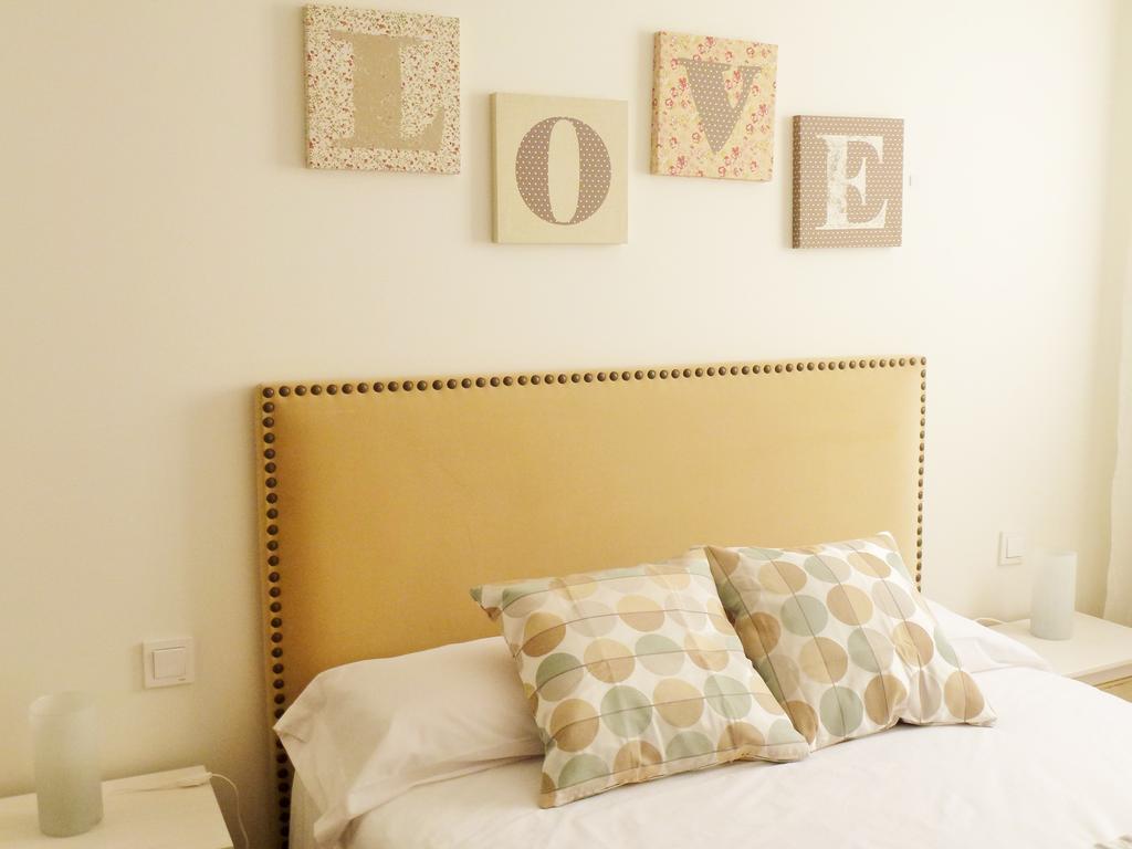 Apartamentos Nazareno Siviglia Esterno foto
